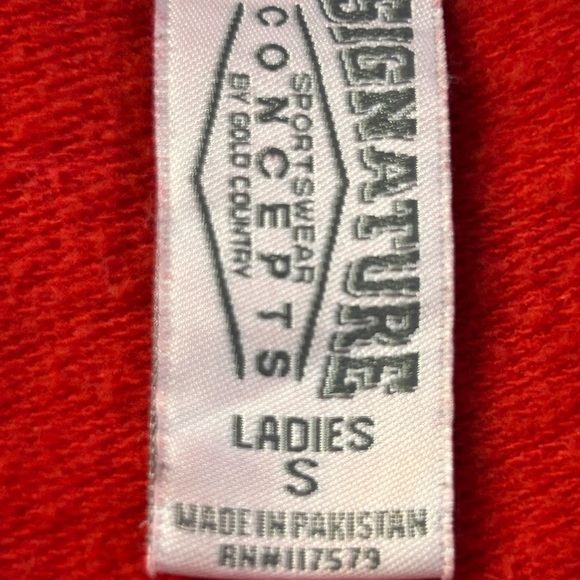 University of Wisconsin Vintage Badgers Red Full Zip Hoodie Embroidered Emblem - Picture 3 of 7